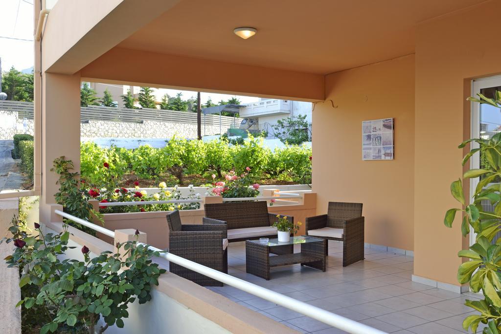 Sofoklis Apts Stalos Exterior photo